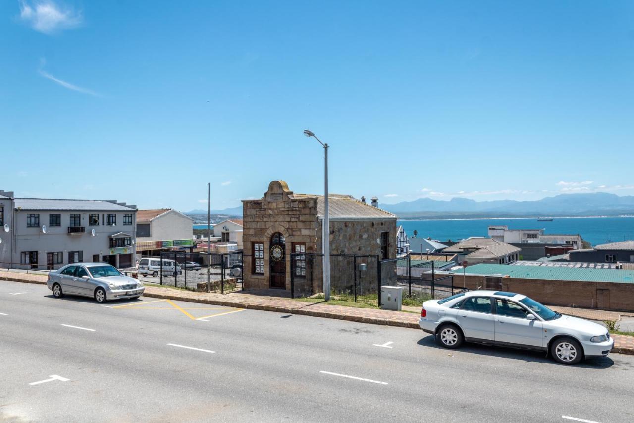 Bay Vista Guesthouse モーセル・ベイ エクステリア 写真